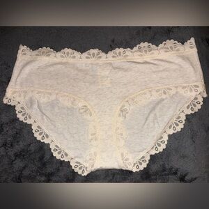 Aerie Cream Lace Trim Boy Brief Panties